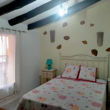Villa Casa De Pueblo Garcia Marquez à Geldo Extérieur photo